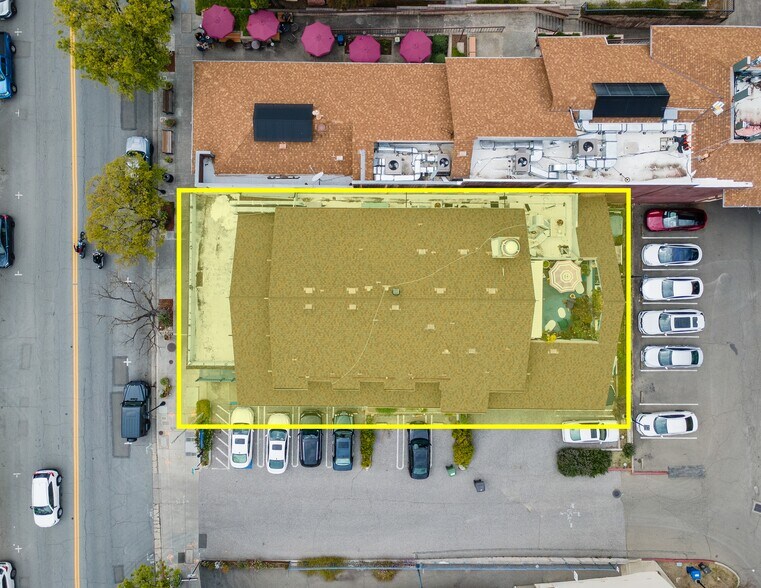 More Photos Of 14467 Big Basin Way, Saratoga Restaurant For Sale