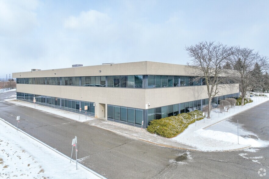 Primary Photo Of 1490 Denison St, Markham Research And Development For Lease