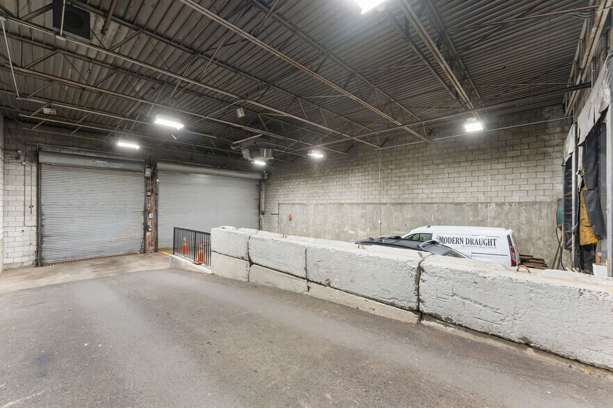 More Photos Of 510 E 2nd St, South Boston Warehouse For Lease