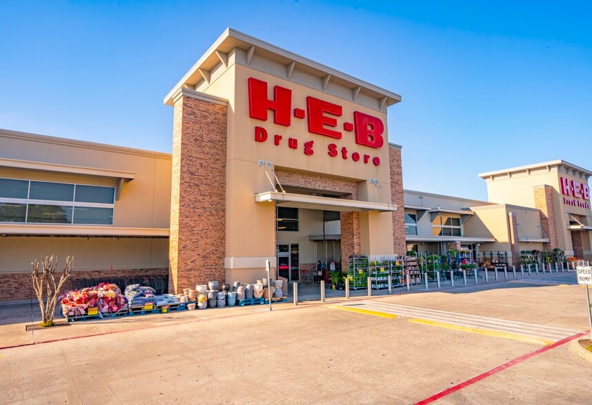 Primary Photo Of 7306-7314 Louetta Rd, Spring Unknown For Lease