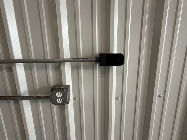 More Photos Of 1575 NW Gettysburg Ln, Waukee Flex For Sale