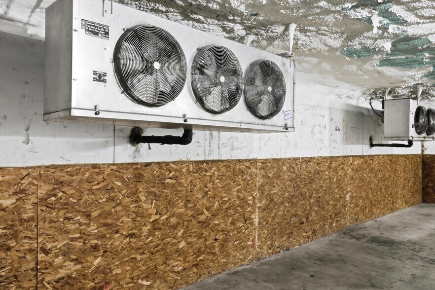 More Photos Of 2154 Old Charleston Rd NE, Cleveland Refrigeration Cold Storage For Sale