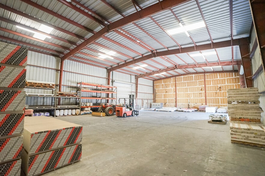 More Photos Of 3118 West Ave, Ceres Warehouse For Sale