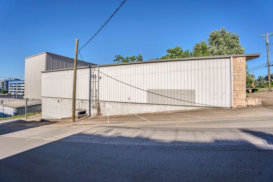 More Photos Of 622 Hamilton Ave, Nashville Loft Creative Space For Lease