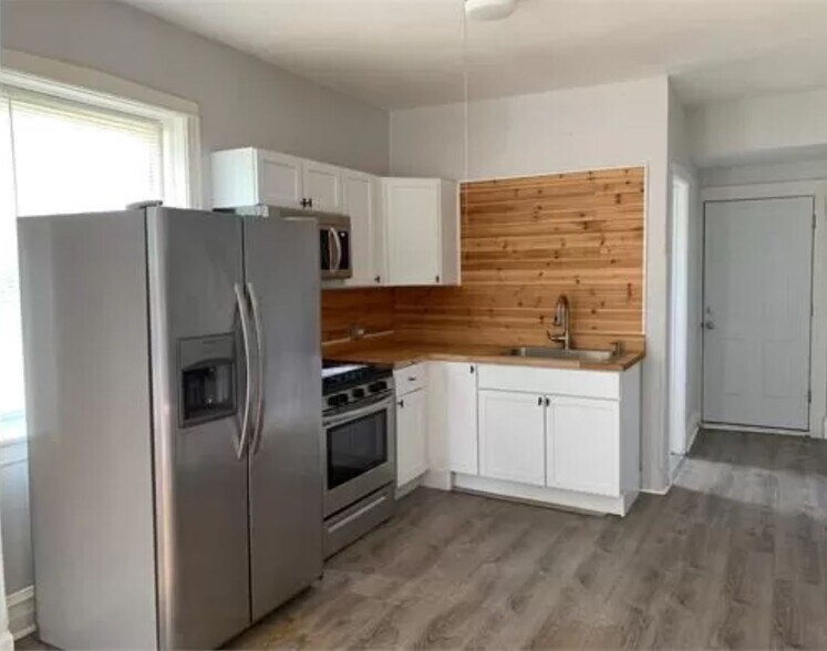 More Photos Of 1721 W 65th St, Chicago Apartments For Sale