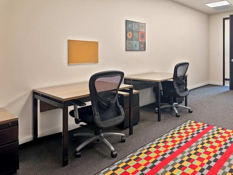 More Photos Of 2219 Rimland Dr, Bellingham Coworking Space