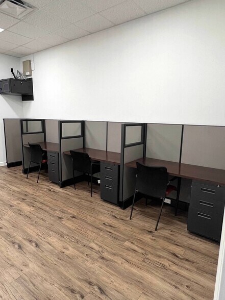 More Photos Of 3501 NW 10th Ave, Fort Lauderdale Warehouse For Lease