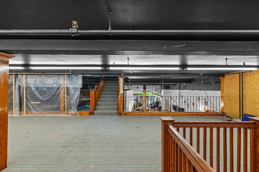 More Photos Of 1637 Acushnet Ave, New Bedford Freestanding For Sale