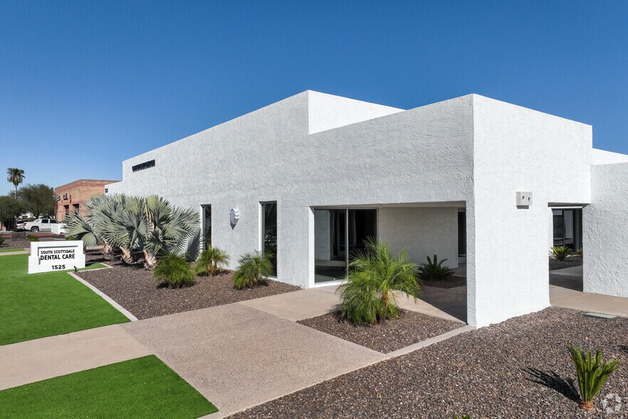 More Photos Of 1525 N Granite Reef Rd, Scottsdale Medical For Lease