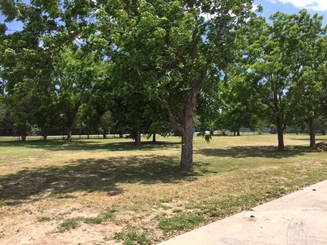 More Photos Of 23738 Northwest Fwy, Cypress Industrial For Sale