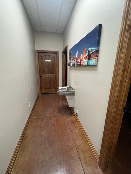 More Photos Of 655 S 4th E, Preston Fast Food For Lease