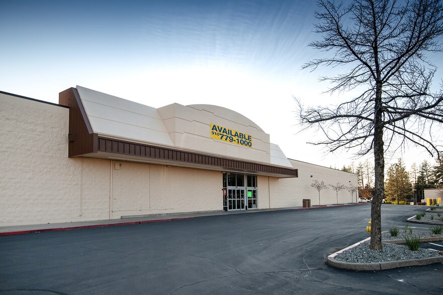 More Photos Of 6600-6646 Clark Rd, Paradise Unknown For Lease