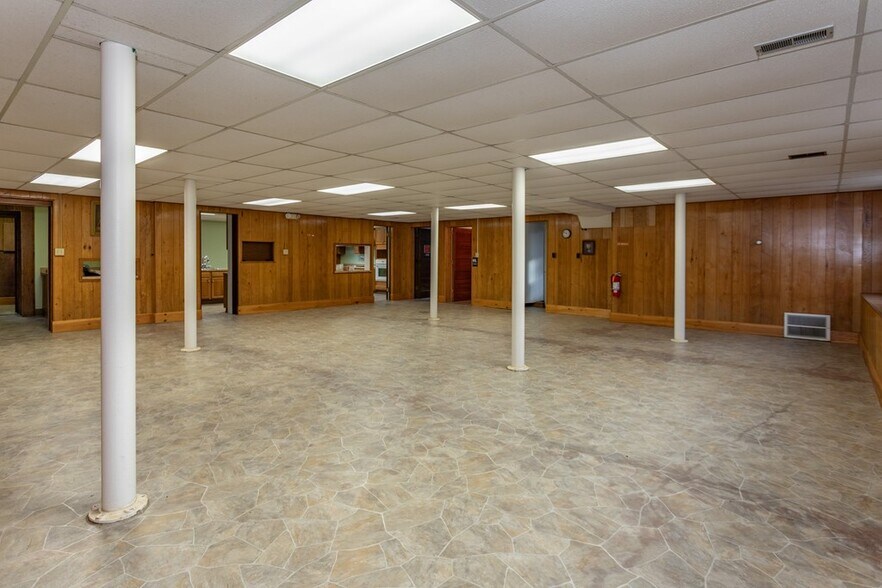 More Photos Of 6700 Austinville Rd, Columbia Cross Roads Religious Facility For Sale