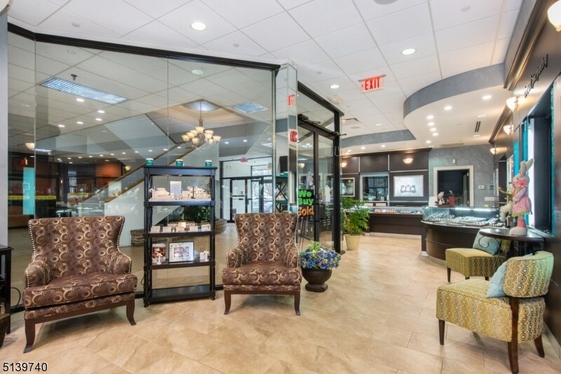 More Photos Of 1001 McBride Ave, Woodland Park Storefront Retail Office For Lease