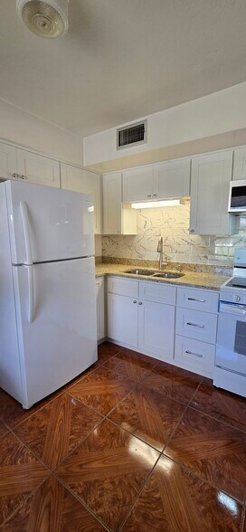 More Photos Of 3404 Dahlia Pl, Largo Apartments For Sale