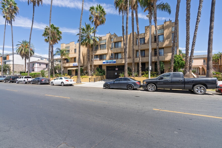More Photos Of 1150 S Westmoreland Ave, Los Angeles Apartments For Sale