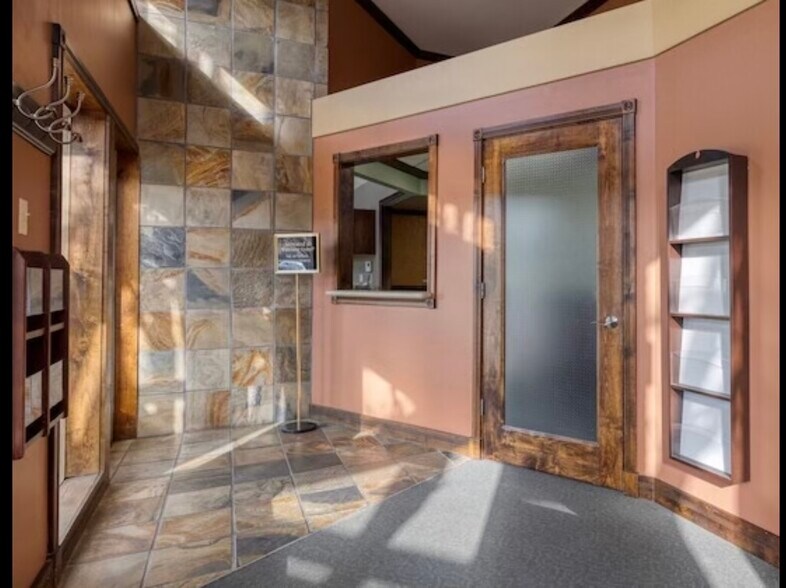 More Photos Of 11615 Angus Rd, Austin Office For Lease