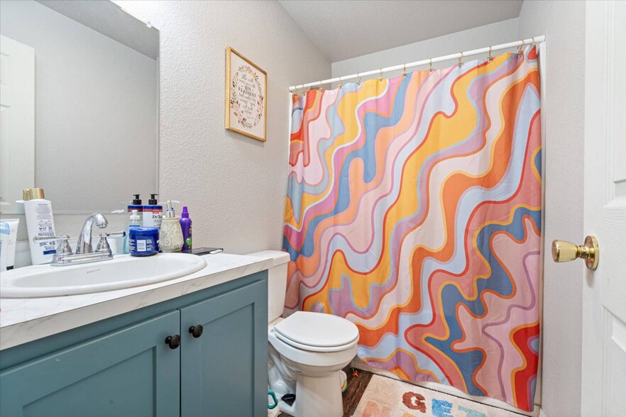 More Photos Of 19070 191st Ave, Spiro Apartments For Sale