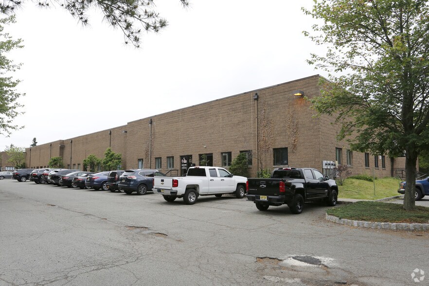 Primary Photo Of 60 E Hanover Ave, Morris Plains Showroom For Sale