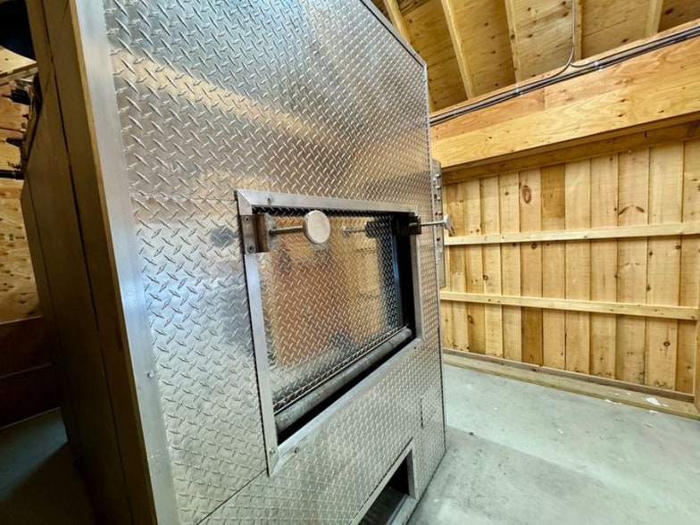 More Photos Of 57 Amanda Ln, Canaan Office For Sale