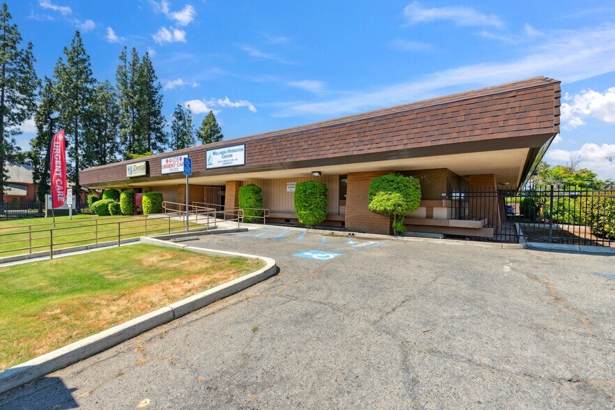 More Photos Of 3727 N 1st St, Fresno Medical For Sale