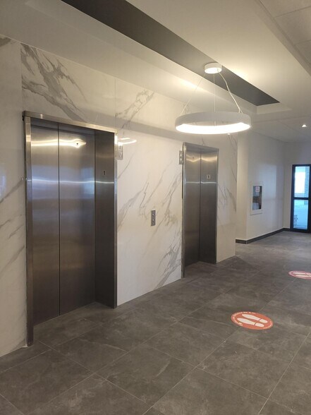 More Photos Of 1500 Rue Royale, Trois-Rivières Office For Lease