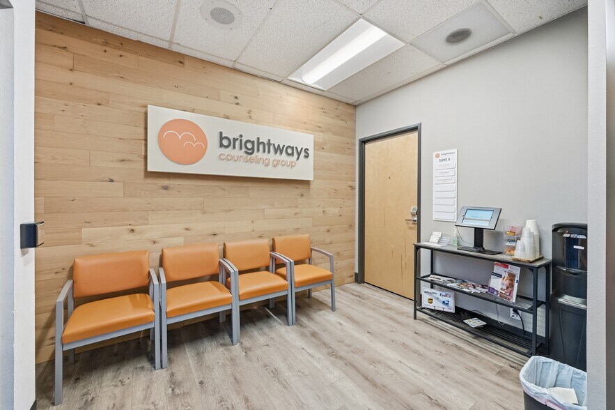 More Photos Of 1435 NE 4th St, Bend Office For Lease