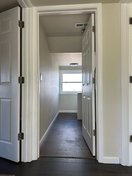 More Photos Of 800 Dekalb St, Bridgeport Storefront Retail Residential For Sale