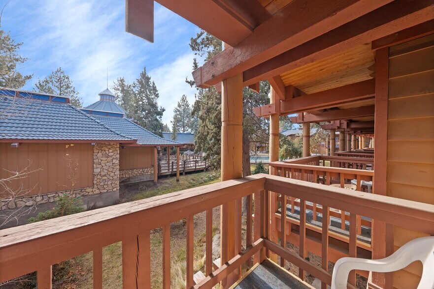 More Photos Of 3105 NE O. B. Riley Rd, Bend Hotel For Sale