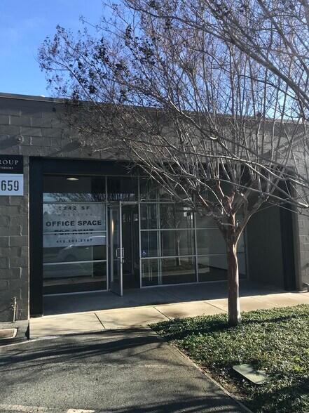 More Photos Of 2657-2659 Spring St, Redwood City Office For Lease