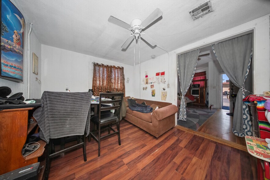 More Photos Of 1018-1020 E San Antonio Ave, El Paso Freestanding For Sale