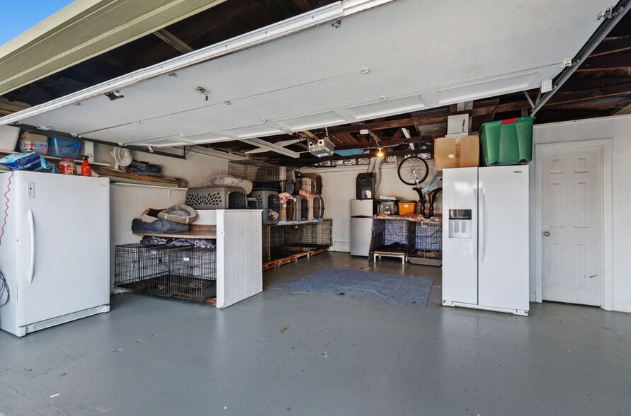 More Photos Of 20292 Riverside Dr, Newport Beach Specialty For Sale