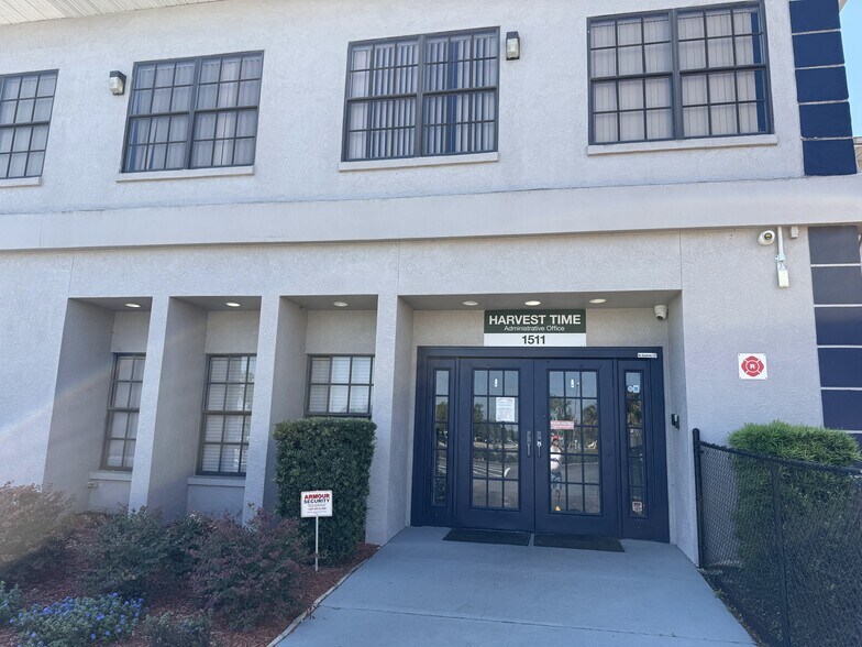 Primary Photo Of 1511 S US Highway 301, Tampa Office For Sale