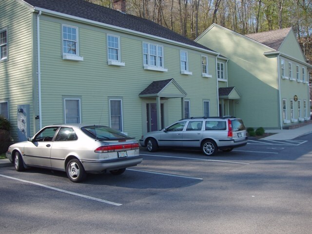 More Photos Of 620 Norwich New London Tpke, Uncasville Office For Lease