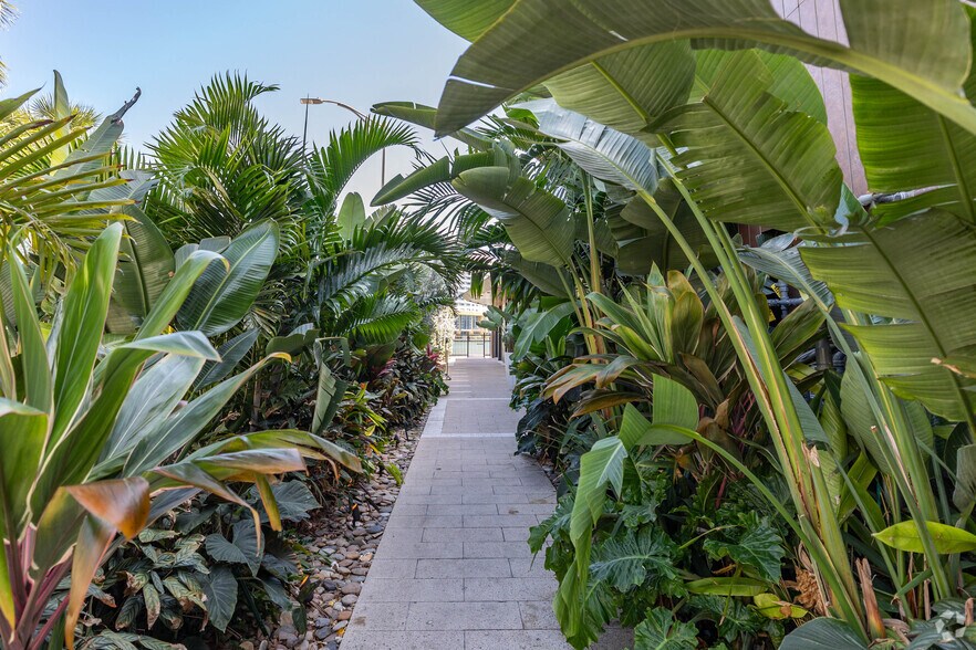 More Photos Of 801 Brickell Bay Dr, Miami Apartments For Sale