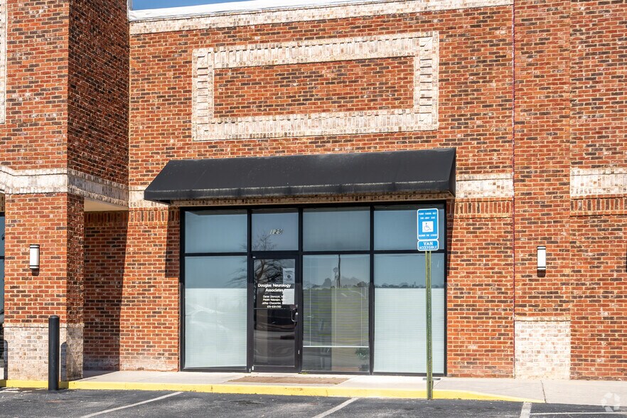 More Photos Of 4374 Atlanta Highway, Hiram Storefront For Lease