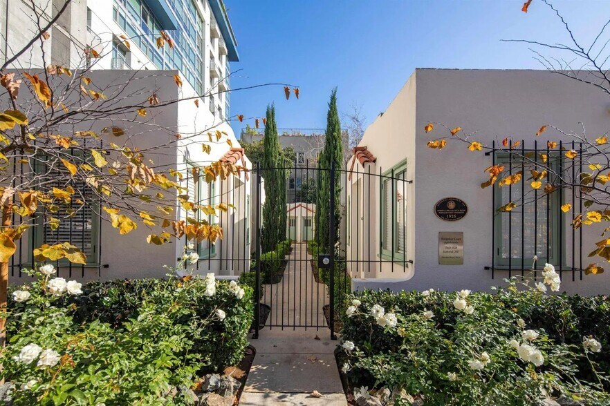 More Photos Of 1537 Union St, San Diego Apartments For Sale