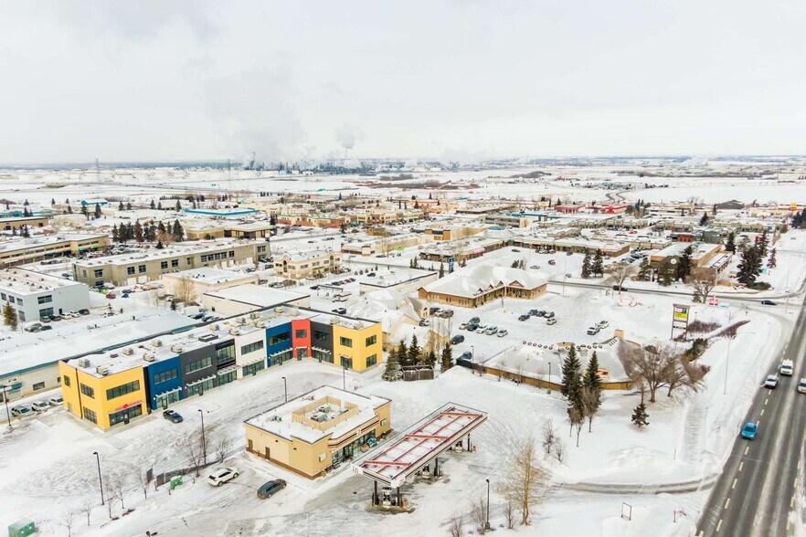 More Photos Of 14 Sioux Rd, Sherwood Park Storefront Retail Office For Lease