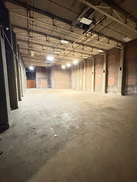 More Photos Of 565 N Main St, Woonsocket Warehouse For Sale
