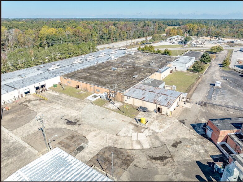 More Photos Of 144 Old Elloree Rd, Orangeburg Manufacturing For Lease