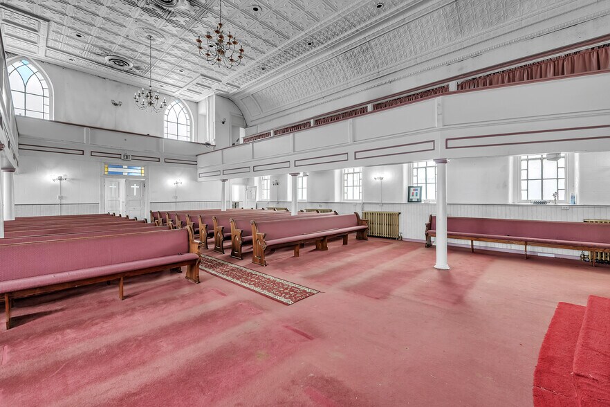 More Photos Of 105 E Pilkington St, Richmond Specialty For Sale