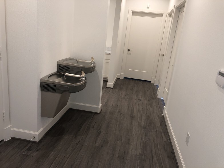 More Photos Of 8951 Collin McKinney Pky, McKinney Medical For Lease