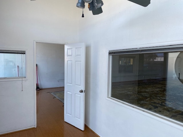 More Photos Of 22864-22898 Ventura Blvd, Woodland Hills Storefront For Lease