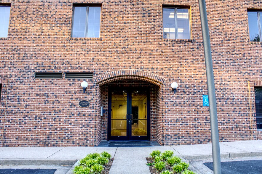 More Photos Of 10521 Judicial Dr, Fairfax Medical For Sale
