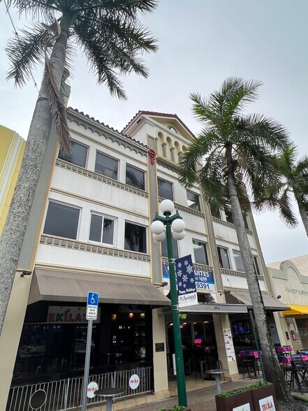 Primary Photo Of 1926 Hollywood Blvd, Hollywood Office For Lease