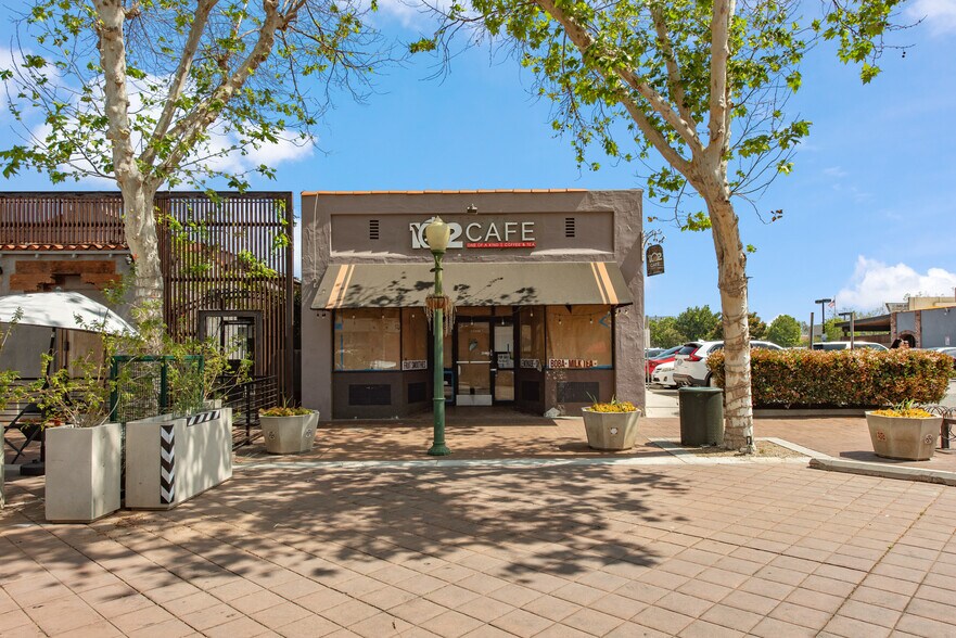 More Photos Of 12908 Main St, Garden Grove Freestanding For Sale