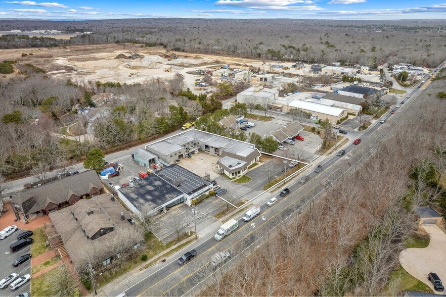 More Photos Of 348 Montauk Hwy, Wainscott Industrial For Sale