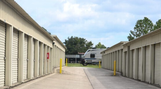 More Photos Of 2581 Broadview Dr, Kissimmee Self Storage For Lease