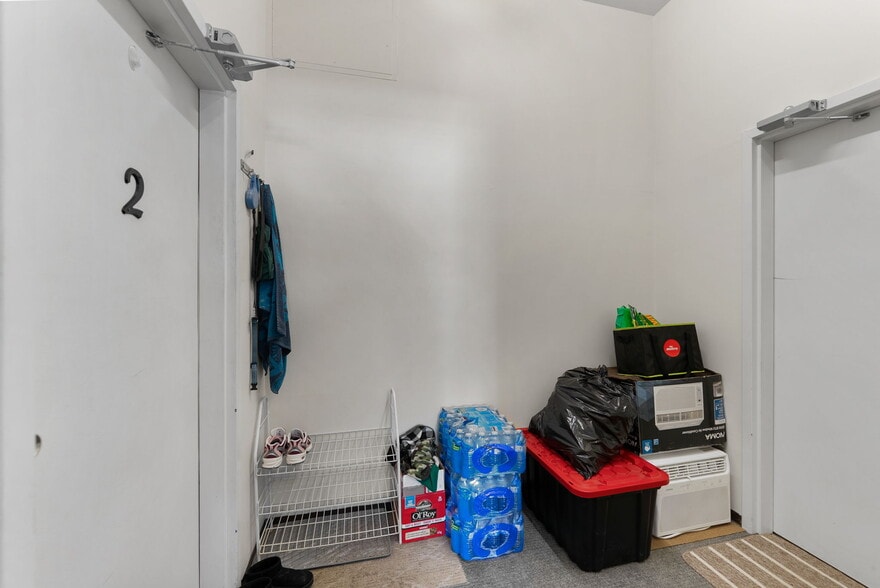 More Photos Of 29 Laren St, Wahnapitae Apartments For Sale