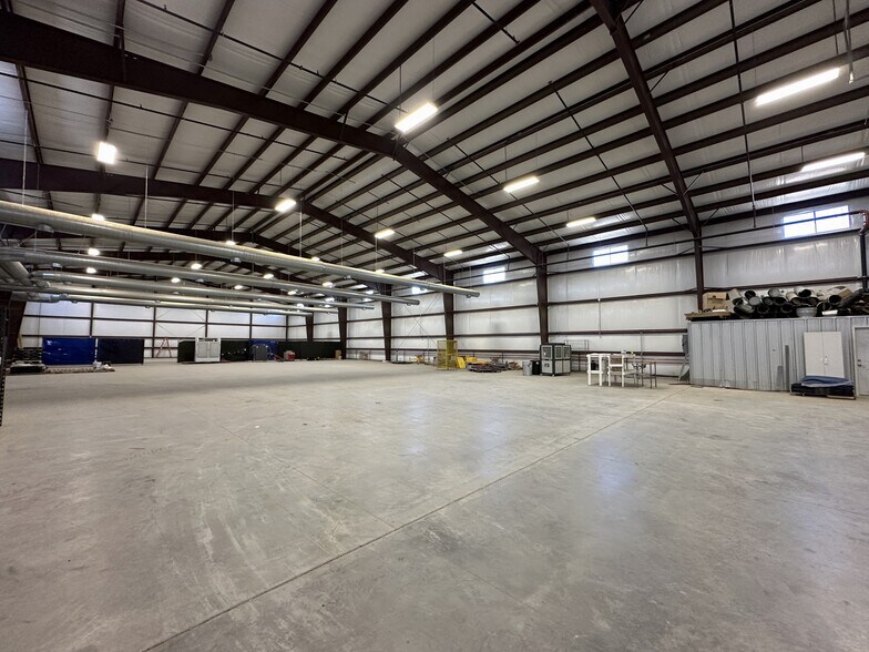 More Photos Of 18668 B50 Rd, Delta Distribution For Sale